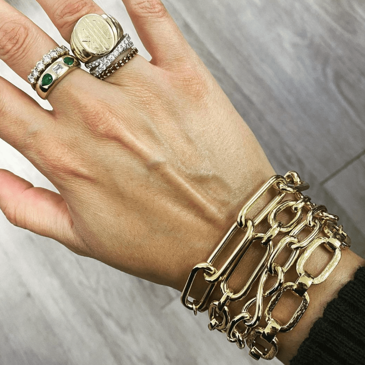 Chunky Gold-Tone Stainless Steel Curb Chain Bracelet | In stock! | Fort  Tempus